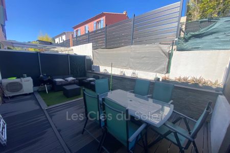 Location maison 3 chambres 86 m² Cuers - Photo 2
