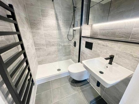 2 bedroom apartment to rent - Photo 4