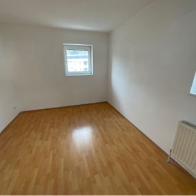 Sonnige Wohnung mit Balkon in Kindberg - Photo 1