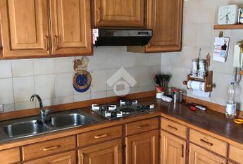 Casa indipendente in affitto