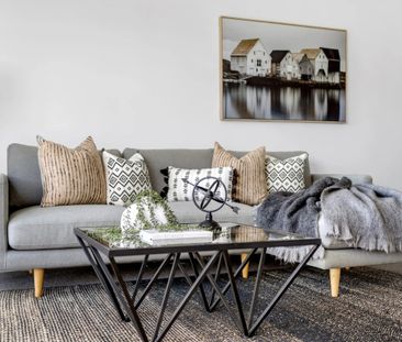 Botany Town House - Photo 1