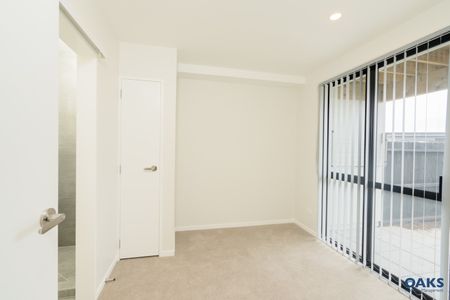 SILVERDALE, 3 bedrooms - Photo 3
