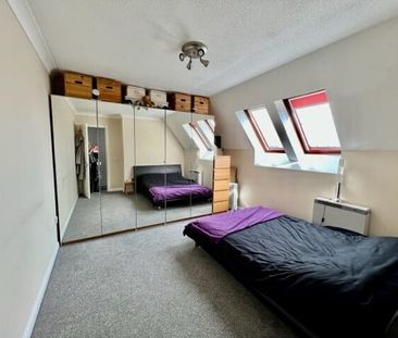 Fawkner Close, Chelmsford, CM2 - Photo 4