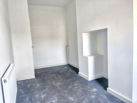 2 bed upper flat to rent in NE28 - Photo 5