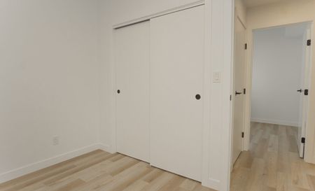 Oxford: Black Accents – 710 Westminster, Winnipeg, MB - Photo 3