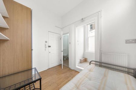 Studio to rent - Photo 3