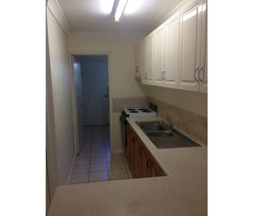 2/13 Beatrice Street, Aitkenvale - Photo 4