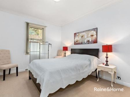 3/161 Todman Avenue, Kensington, NSW 2033 - Photo 2