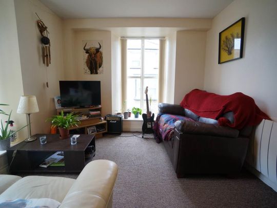 Flat 4, Ebenezer Chapel York Place - Photo 1