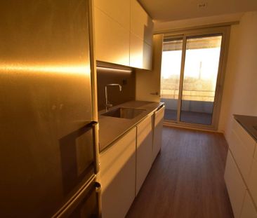 2 room luxury Flat for rent in Barcelona, Spain - Photo 2