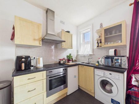 1 bedroom flat to rent - Photo 5