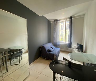 Location Appartement 1 pièce 20m² TOULON 83000 - Photo 2