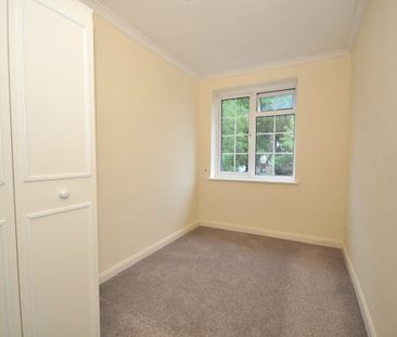 3 bedroom terraced house to rent - Photo 6