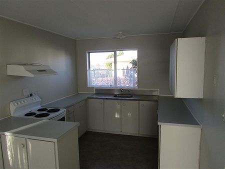 Flaxmere Avenue, Flaxmere - Photo 3