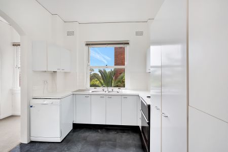 9/161 Victoria Road, Bellevue Hill NSW 2023 - Apartment For Rent | Domain - Photo 4