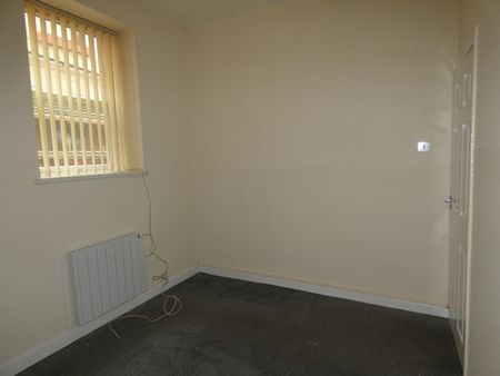 Station Road Flat B - Photo 5