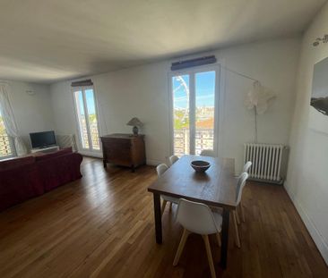 Location Appartement 3 pièces Meublé 87m² LA ROCHELLE 17000 - Photo 3