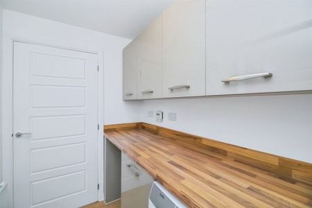 Crompton Way, Ogmore-by-Sea, BRIDGEND - Photo 5