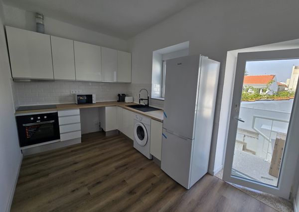 Apartamento T3 Duplex - Semi Mobilado e Equipado em Ílhavo