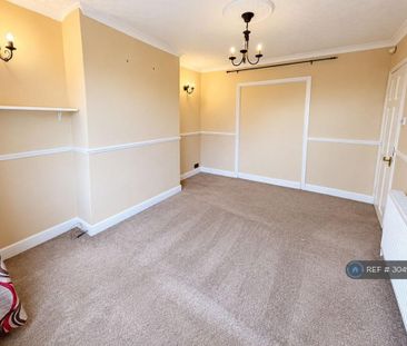 2 bedroom semi-detached house to rent - Photo 2