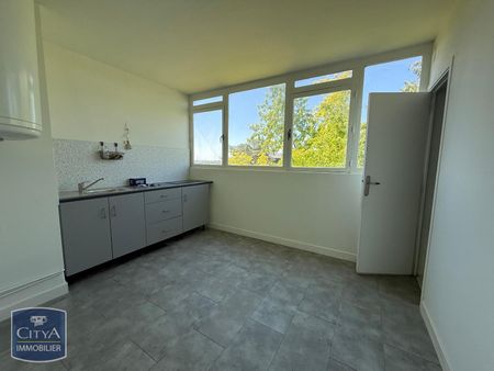 Location Appartement 2 pièces 50m² BOURGES 18000 - Photo 4