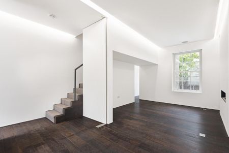 4 bedroom detached house to rent - Photo 3