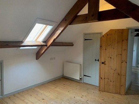 2 bedroom semi-detached house to rent - Photo 2