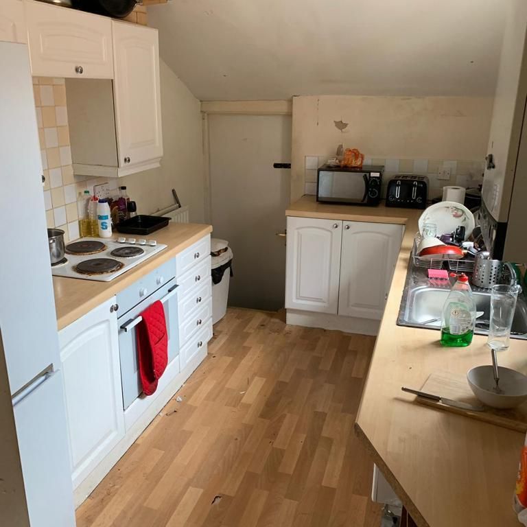 6 bedroom house share to rent - Photo 1