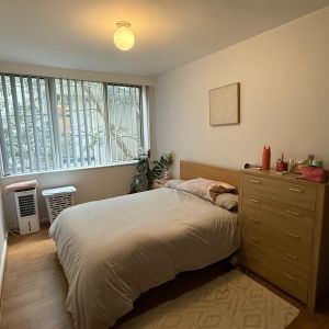 South Yarra - Photo 3