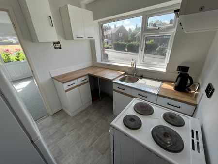 2 bedroom apartment to rent - Photo 5