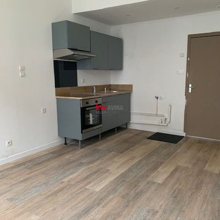 Location Appartement 1 pièce 20m² ARMENTIERES 59280 - Photo 3