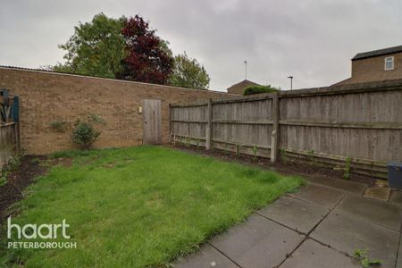 3 bedroom terraced house to rent - Photo 3