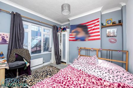 4 bedroom terraced house to rent - Photo 2