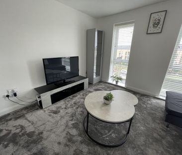 4 bedroom townhouse to rent - Photo 2