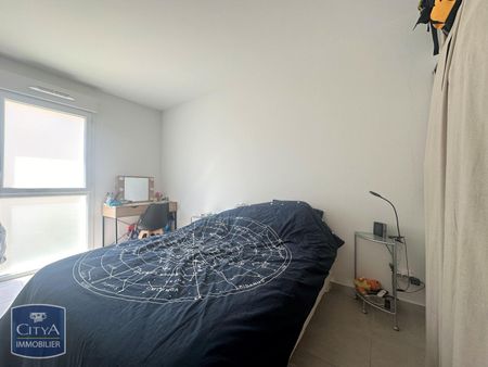 Location Appartement 2 pièces 45m² VILLENEUVE LES AVIGNON 30400 - Photo 4