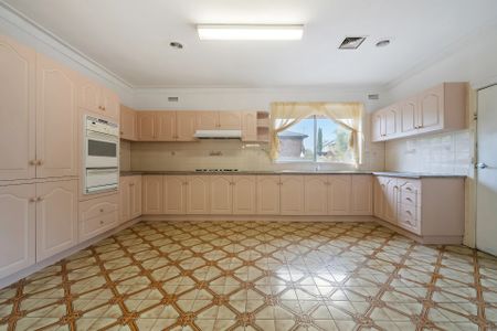 54 Roseberry Street, Ascot Vale VIC 3032 - House For Rent | Domain - Photo 4