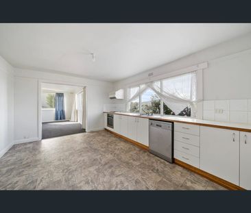 50 Ashbolt Crescent, Lutana, Tas 7009 - Photo 4