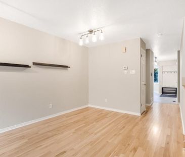For Lease - 1400 Wildberry Court Unit# 19, Orleans - Convent Glen a... - Photo 5