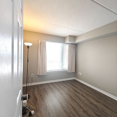 For Lease - 716 Main Street Unit# 808, Milton, Ontario - Photo 5