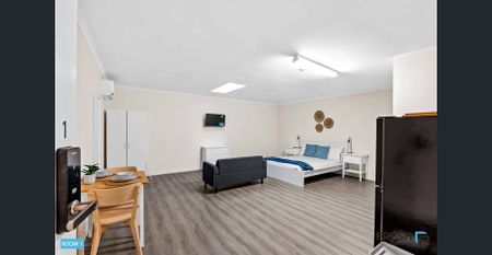 Private Studio Rooms with Ensuite, Kitchenette & All Bills Included - Photo 4