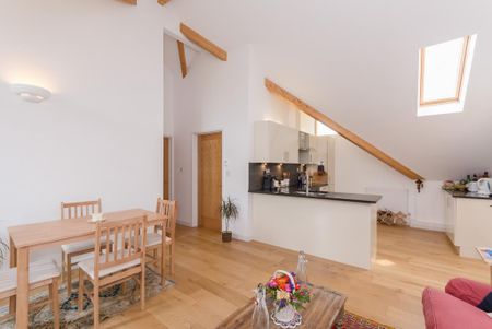 2 bedroom flat to rent - Photo 3