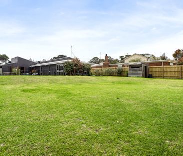 8 Charlton Court , - Photo 1