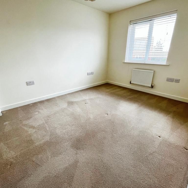 4 bedroom house to rent - Photo 1