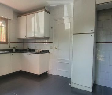 5 room luxury Semidetached House for rent in Majadahonda, Spain - Photo 5