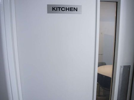 -19 Glebe Street 11 - Photo 4