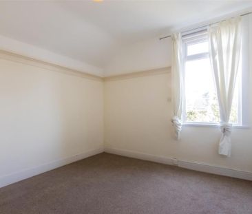 6 bedroom terraced house to rent - Photo 2