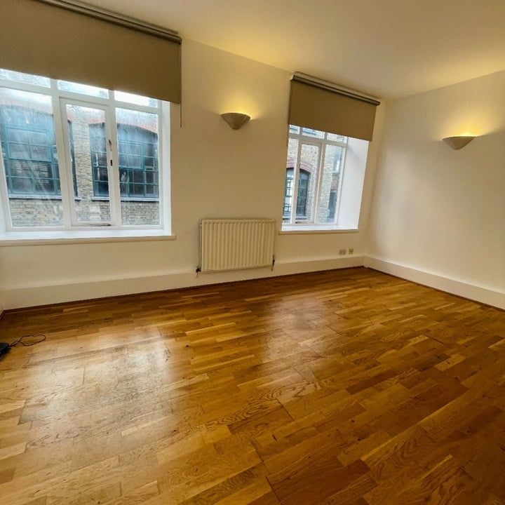 2 Bed Flat, French Place, E1 - Photo 1