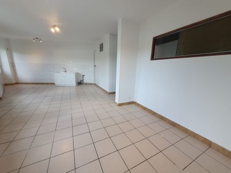Location Appartement 2 pièces 43m² CONDRIEU 69420 - Photo 2