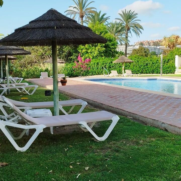 Middle Floor Apartment in Nueva Andalucía - Photo 1