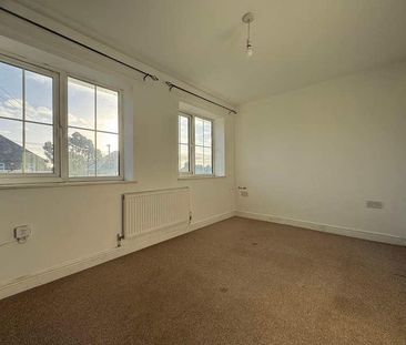 Ellowes Road, Dudley, West Midlands, DY3 - Photo 2